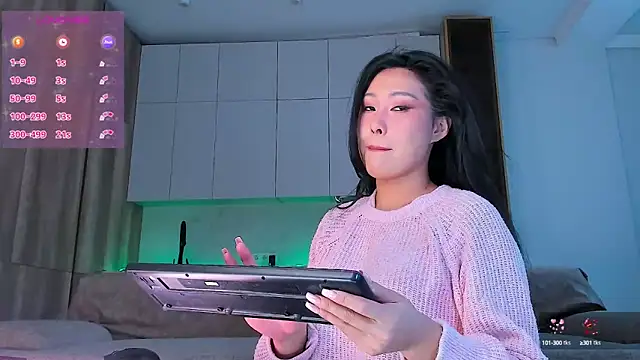 Max level online show from January 24, 9:06 am