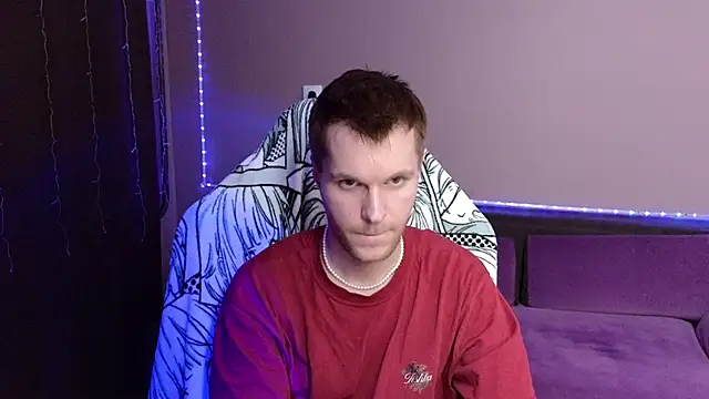 Leonnextdoor online show from January 5, 3:34 pm