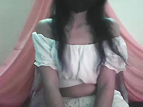 Snapshot of roseofvenom chatting on January 7, 5:53 pm roseofvenom online show from January 7, 5:53 pm