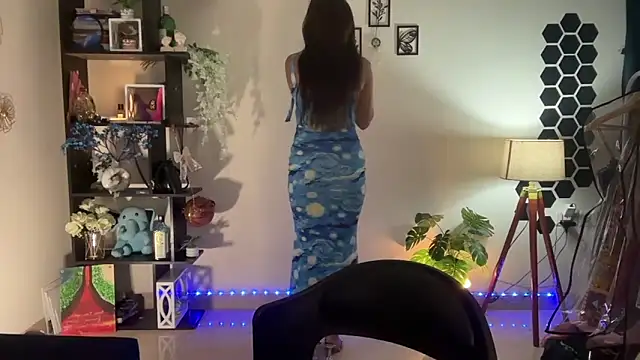 roseofvenom online show from November 19, 5:13 pm