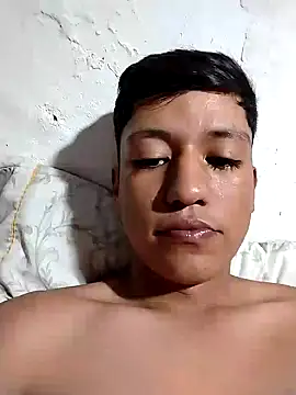 Snapshot of MartzJJ chatting on September 11, 2:44 am MartzJJ online show from September 11, 2:44 am