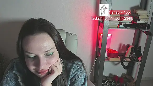 worship vika online show from February 20, 9:31 pm