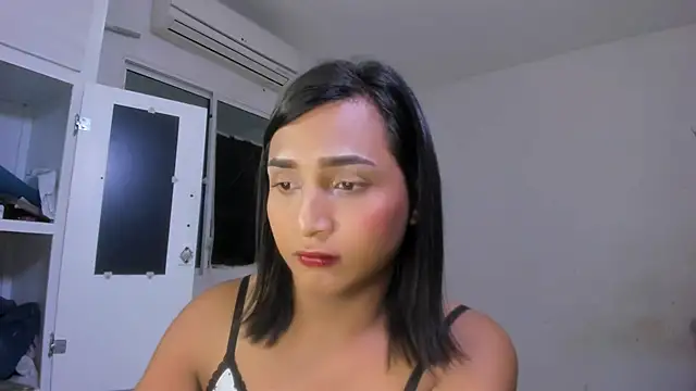 Snapshot of Miss_noah18 chatting on March 11, 11:26 pm Miss noah18 online show from March 11, 11:26 pm