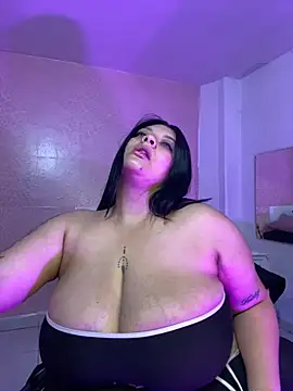 violeta candyy  online show from December 2, 4:35 pm