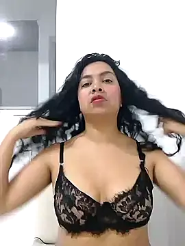 Brendabluee online show from January 5, 1:56 am