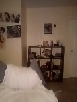 k1oudE online show from December 3, 9:29 am