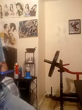 k1oudE online show from February 7, 4:49 am