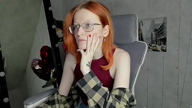 ElizabethHarpper online show from February 17, 9:28 am