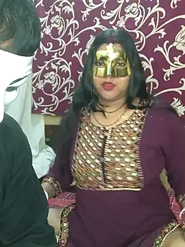 Hot muskaan online show from February 11, 4:44 am