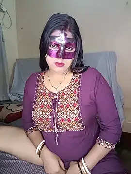 Hot muskaan online show from July 20, 5:04 pm