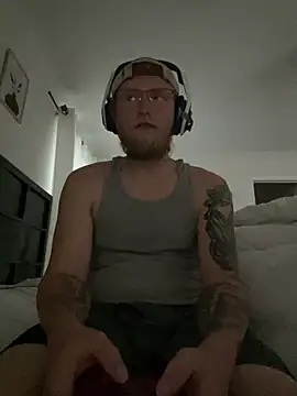 tcadle1824 online show from March 22, 11:19 pm