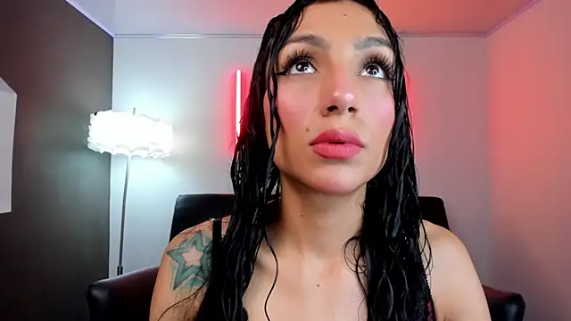 miss   evangeline online show from January 17, 2:05 am