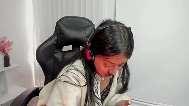 Xewa  online show from February 4, 6:38 pm