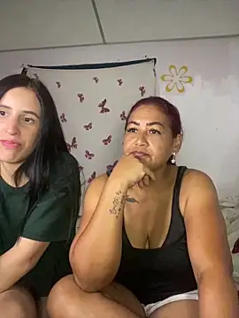 Snapshot of Abigail_BigTits chatting on January 2, 5:35 am Abigail BigTits online show from January 2, 5:35 am