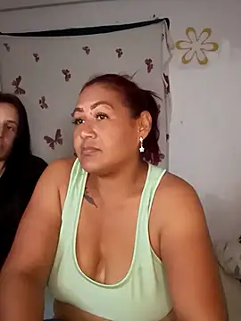 Snapshot of Abigail_BigTits chatting on January 5, 6:13 am Abigail BigTits online show from January 5, 6:13 am