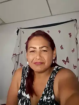 Snapshot of Abigail_BigTits chatting on January 12, 11:58 pm Abigail BigTits online show from January 12, 11:58 pm