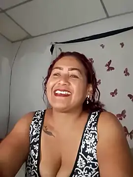 Snapshot of Abigail_BigTits chatting on January 15, 4:25 am Abigail BigTits online show from January 15, 4:25 am