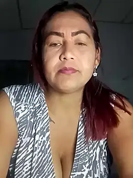 Snapshot of Abigail_BigTits chatting on February 7, 3:19 pm Abigail BigTits online show from February 7, 3:19 pm