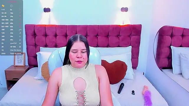 Annie kurt  online show from February 21, 8:38 pm