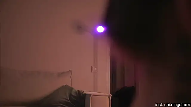 alittlestarrr online show from March 18, 11:09 pm