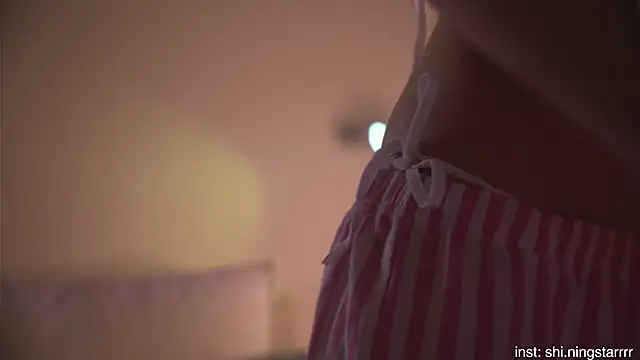 alittlestarrr online show from March 19, 9:37 pm