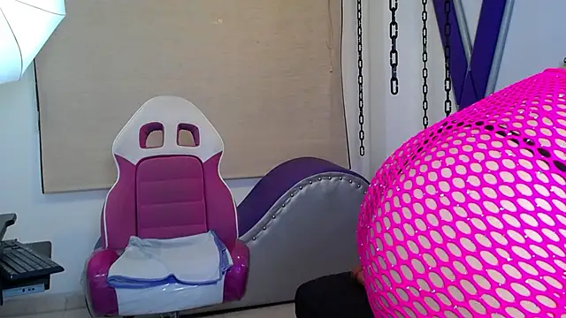 Sara Davina online show from March 15, 3:40 am