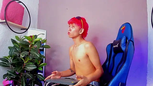 Brian-Ausslos online show from March 8, 1:28 am