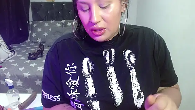 brittanysexhot online show from October 22, 7:46 pm