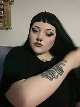 Gothicsiren online show from January 20, 6:21 pm