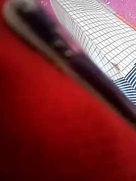 Snapshot of cusicat chatting on February 11, 11:01 pm cusicat online show from February 11, 11:01 pm