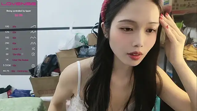 Snapshot of diandian-866 chatting on February 5, 2:05 pm diandian-866 online show from February 5, 2:05 pm