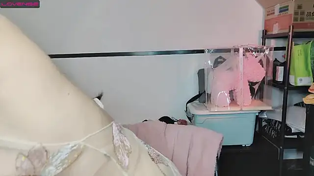 Snapshot of diandian-866 chatting on February 20, 2:24 pm diandian-866 online show from February 20, 2:24 pm