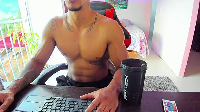 Adam Valenciia online show from September 13, 10:42 pm