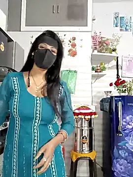 Best-Couple online show from April 13, 3:01 am