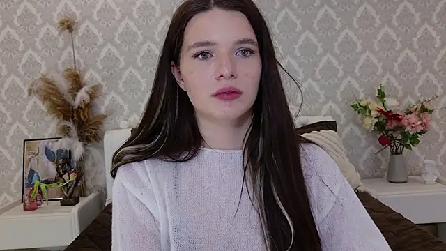 Nellie Medina online show from March 15, 1:41 am