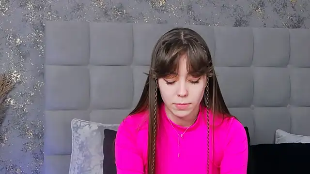 TheEmma online show from March 2, 11:07 am