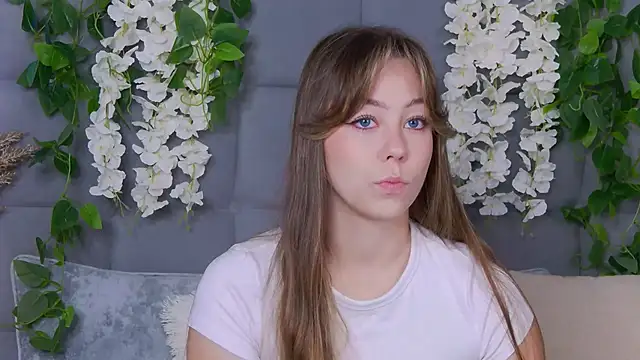 TheEmma online show from October 17, 5:54 am