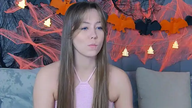 TheEmma online show from November 2, 8:28 am