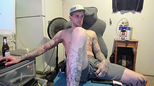 JamesMichael88 online show from March 17, 8:51 pm