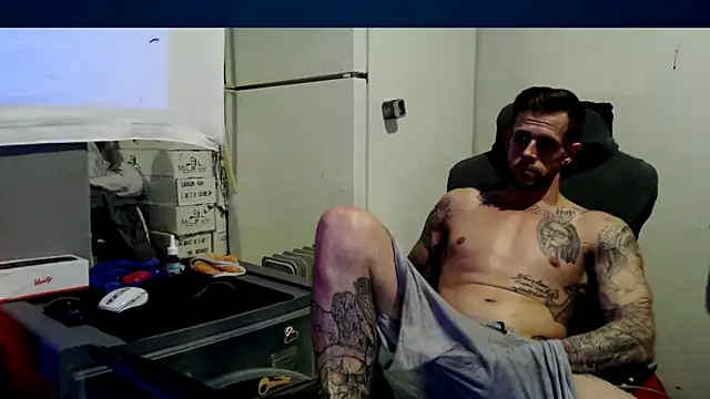 JamesMichael88 online show from March 20, 10:40 pm