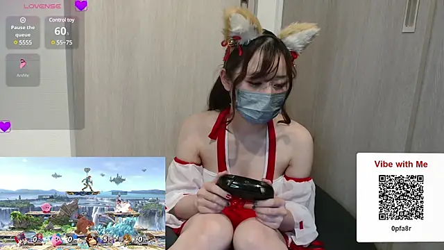 Snapshot of pipimi_khaos chatting on January 5, 11:04 am pipimi khaos online show from January 5, 11:04 am