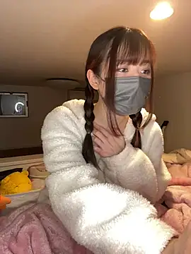 Snapshot of pipimi_khaos chatting on February 23, 11:22 am pipimi khaos online show from February 23, 11:22 am