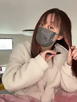 Snapshot of pipimi_khaos chatting on February 25, 4:03 am pipimi khaos online show from February 25, 4:03 am