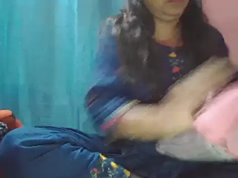 Hot-shanvi online show from March 19, 11:50 am