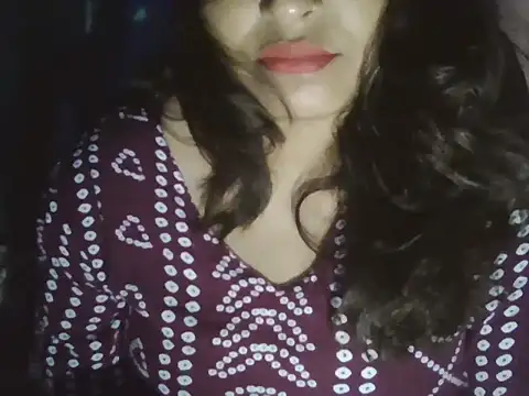 Hot-shanvi online show from September 29, 4:45 pm