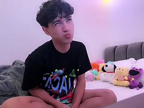 Snapshot of Calacran chatting on February 6, 6:51 am Calacran online show from February 6, 6:51 am