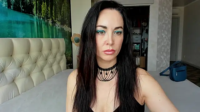 Monica Weiss online show from March 14, 10:29 am