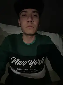 CarlosRyan1997 online show from January 15, 9:13 am