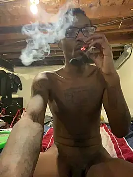 Snapshot of BbcYams chatting on January 4, 10:05 am BbcYams online show from January 4, 10:05 am