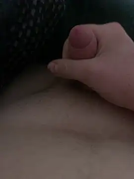 Finni04055 online show from December 29, 1:38 pm